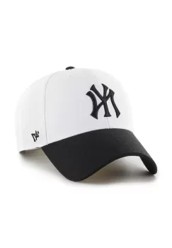 47 brand sapca MLB New York Yankees culoarea alb, cu imprimeu, B-SUMTT17WBP-WH imagine