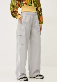 adidas Originals pantaloni 3-Stripes femei, culoarea gri, cu imprimeu, JC8139 imagine