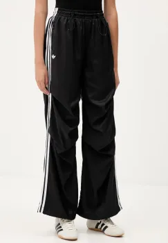 adidas Originals pantaloni de trening Trackpant culoarea negru, cu imprimeu, KE9790 imagine