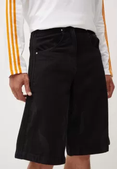 adidas Originals pantaloni scurti jeans barbati, culoarea negru, IS0217 imagine