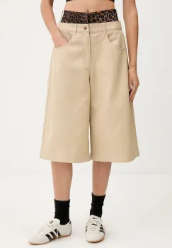 adidas Originals pantaloni scurti jeans Firebird Utility culoarea bej, uni, high waist, JX8762 imagine