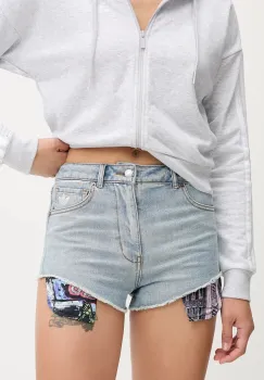 adidas Originals pantaloni scurti jeans Pride x Jeremy Scott neted, high waist, JW0831 imagine