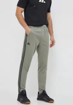 adidas Performance pantaloni de antrenament Training Essentials Base culoarea gri, cu imprimeu imagine