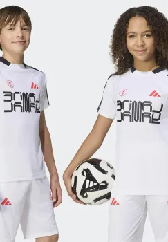 Imbracaminte imagine