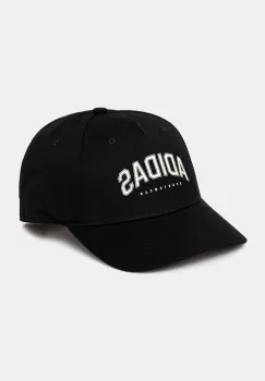 adidas sapca U VARSITY CAP culoarea negru, cu imprimeu, JP4818 imagine