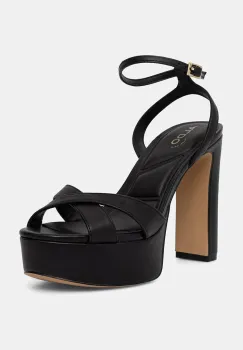 Pantofi cu toc imagine