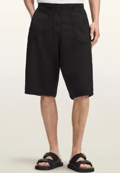 Pantaloni scurti imagine