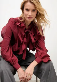 Answear.LAB camasa culoarea bordo, cu un decolteu legat, regular imagine