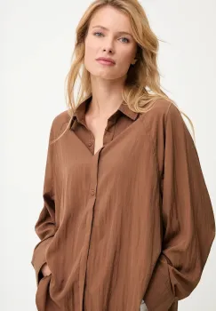 Answear.LAB camasa culoarea maro, cu guler clasic, relaxed imagine