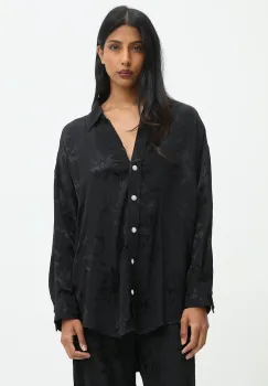 Answear.LAB camasa culoarea negru, cu guler clasic, relaxed imagine