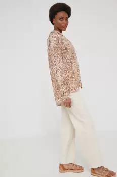 Answear Lab camasa femei, culoarea bej, cu guler clasic, relaxed imagine