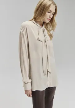 Answear Lab camasa femei, culoarea bej, cu un decolteu legat, relaxed imagine
