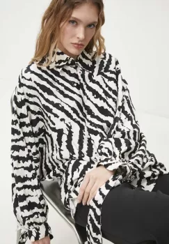 Answear Lab camasa femei, culoarea negru, cu guler clasic, relaxed imagine