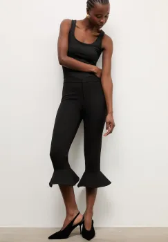 Answear.LAB pantaloni capri de dama imagine