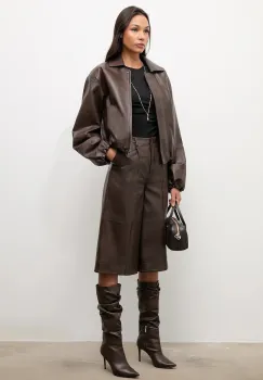 Answear.LAB pantaloni de piele culoarea maro, drept, high waist imagine