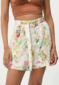 Answear Lab pantaloni scurti culoarea bej, modelator, high waist imagine