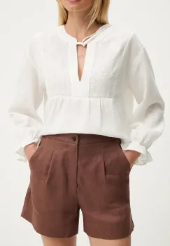 Answear.LAB pantaloni scurti din in culoarea maro, neted, high waist imagine