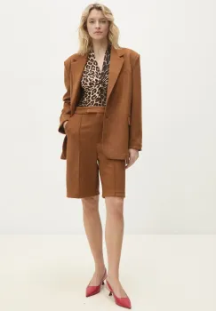 Answear Lab pantaloni scurti femei, culoarea maro, neted, high waist imagine
