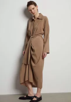 Answear Lab rochie culoarea maro, midi, drept imagine