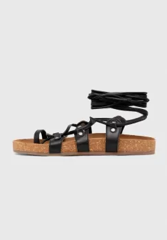 Answear Lab sandale din piele intoarsa femei, culoarea negru imagine