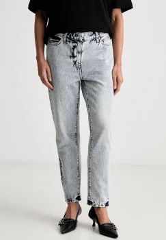 Armani Exchange blugi boyfriend pentru femei imagine