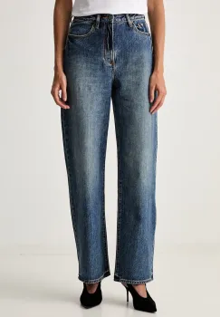 Armani Exchange blugi relaxed fit pentru femei imagine