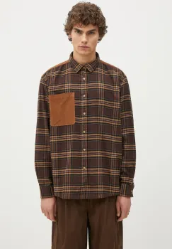 Barbour camasa din bumbac Wolfwood OS Checked Shirt barbati, culoarea maro, cu guler clasic, regular, MSH5508 imagine