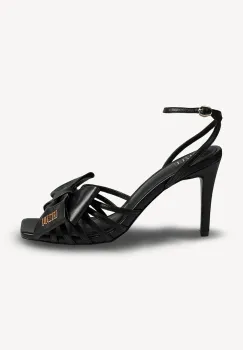 Pantofi cu toc imagine