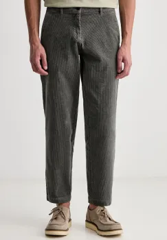 BOSS Orange  pantaloni pentru barbati din catifea reiata Chino_Tapered_N1 imagine