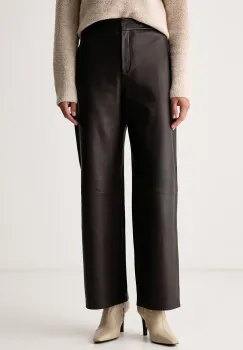 BOSS  pantaloni pentru femei din piele Sipasa imagine
