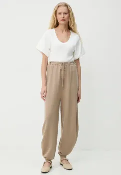 By Malene Birger pantaloni TEVANA femei, culoarea bej, neted, Q72551002 imagine