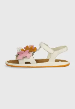 Camper sandale din piele pentru copii culoarea alb imagine