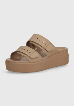 Crocs papuci Brooklyn Low Wedge Sandal femei, culoarea maro, cu platforma, 207431 imagine