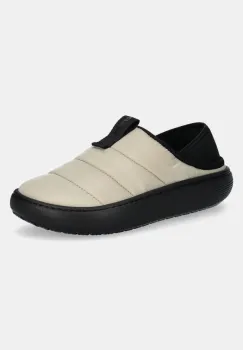 Crocs papuci de casa Classic Puff Moc culoarea bej, 210706 imagine