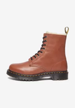 Dr. Martens cizme de piele Dr. Martens Serana 27782225 femei, culoarea maro, cu toc plat, izolare usoara imagine