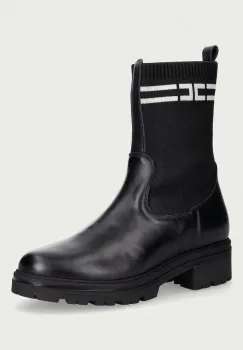 Elisabetta Franchi botine pentru femei imagine