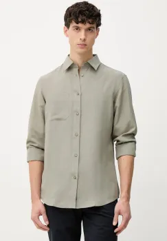 Guess camasa pentru barbati cu in imagine