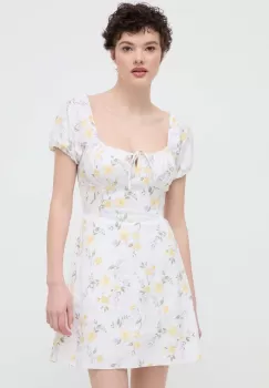 Hollister Co. rochie din in culoarea alb, mini, evazati imagine