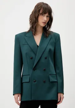 HUGO sacou Alenina imagine