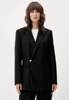 HUGO sacou Ameane imagine