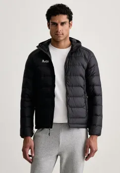 Jack Wolfskin  geaca cu puf pentru barbati WILD PASS DOWN imagine
