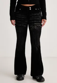 Juicy Couture  blugi flared pentru femei CREST VELOUR DENIM LOW RISE FLARE imagine