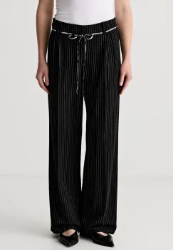 Karl Lagerfeld Jeans pantaloni pentru femei cu vascoza imagine