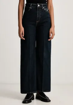 Lacoste  blugi pentru femei imagine