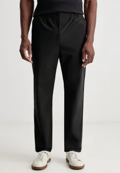 Lacoste  pantaloni pentru barbati imagine