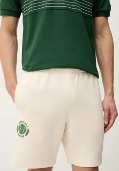 Lacoste pantaloni scurti barbati, culoarea bej, GH9708 imagine