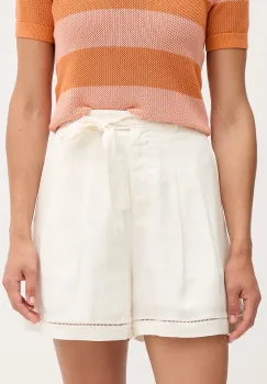 Lacoste pantaloni scurti pentru femei, cu lyocell imagine