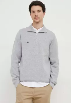 Lacoste pulover de bumbac culoarea gri, cu turtleneck imagine