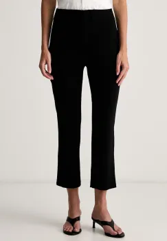 Le Prive pantaloni capri pentru femei din vascoza YSEE CAPRI NOIR imagine