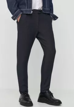 Les Deux pantaloni barbati, culoarea albastru marin, drept imagine